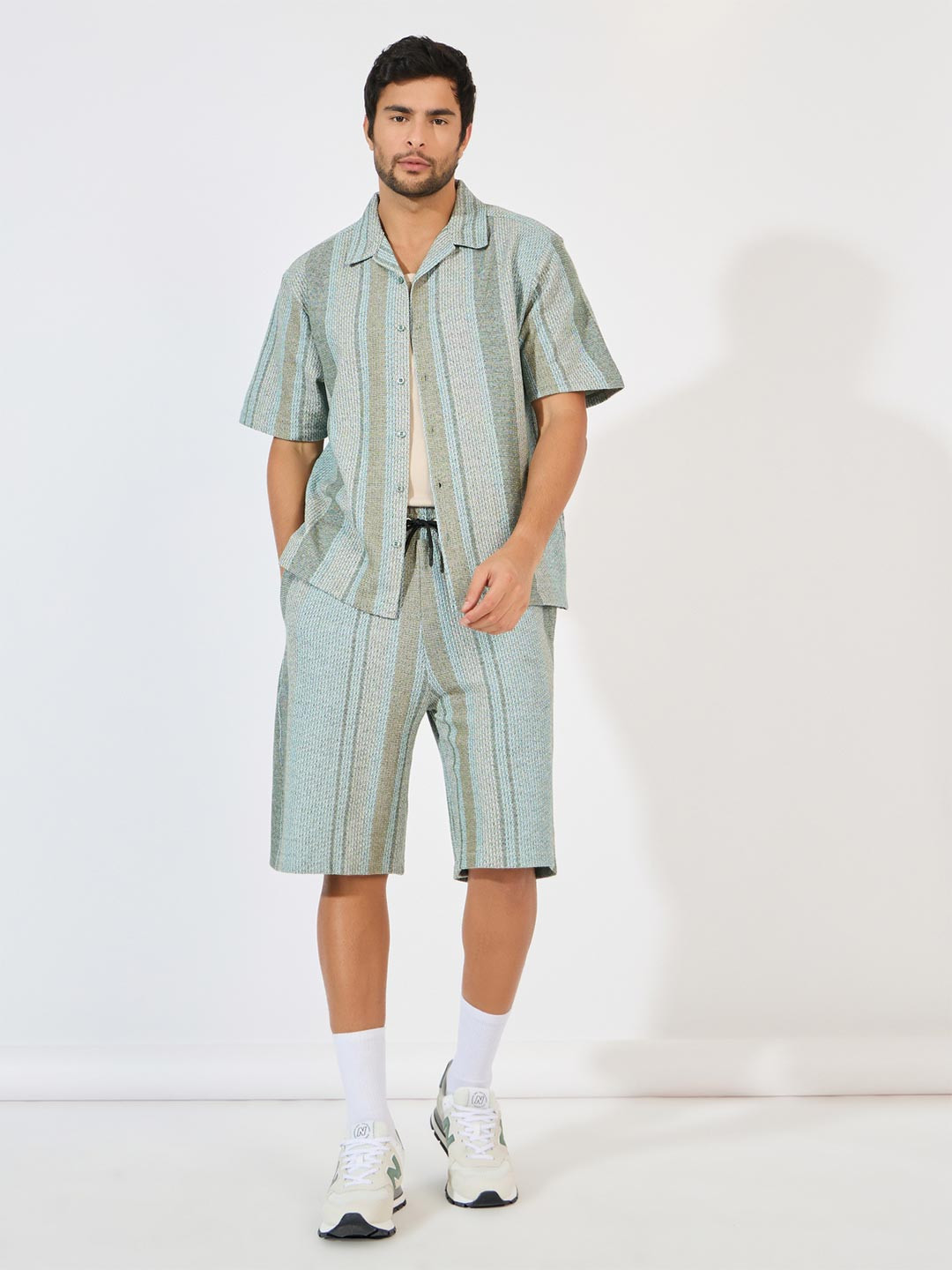 Styli Men Jacquard Stripe Knit Resort Relaxed Shirt with Oversize Shorts Co-ord set