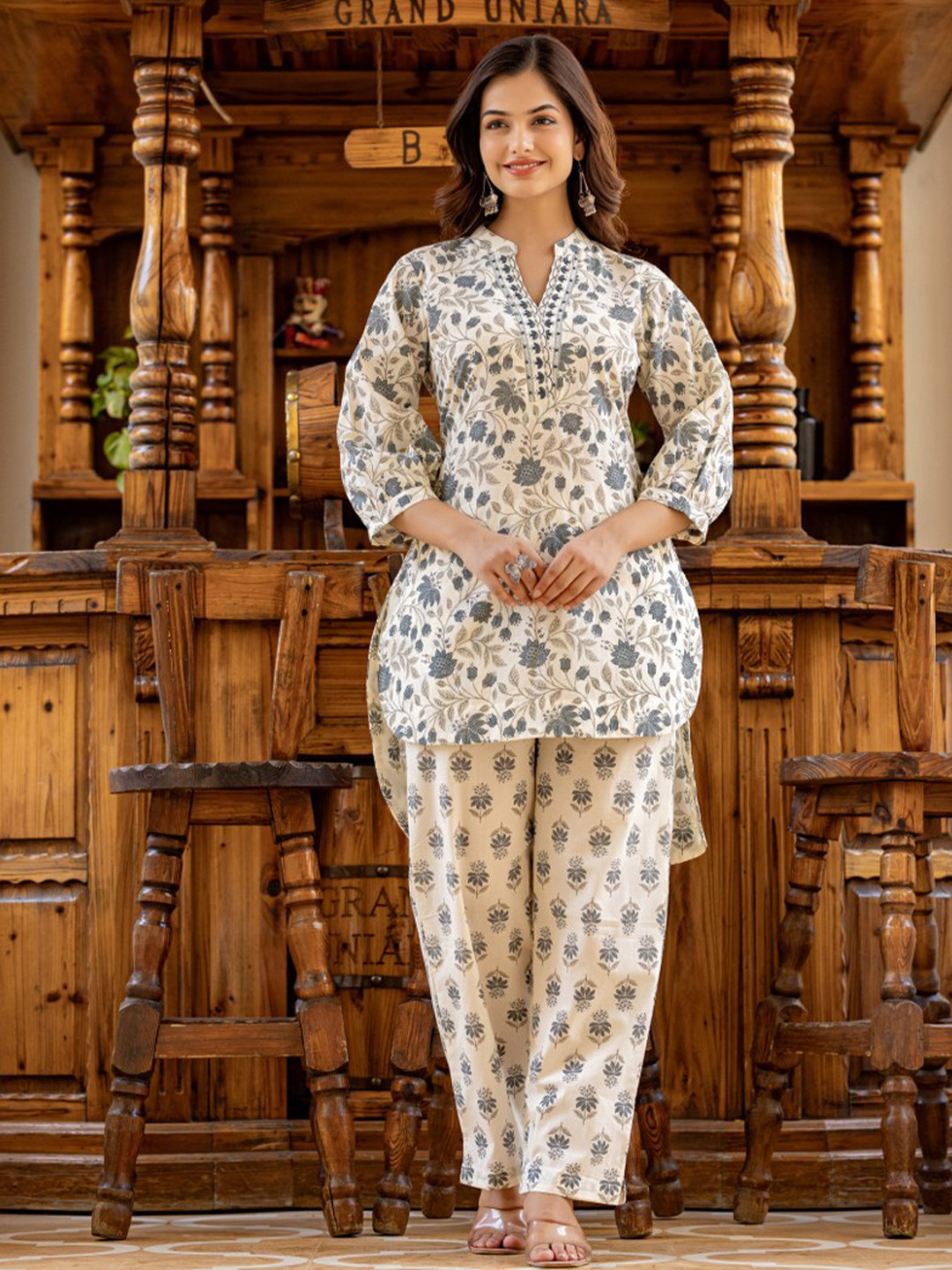 CUSTARD Cotton Printed Mandarin Collar Off White Kurta with Trouser set