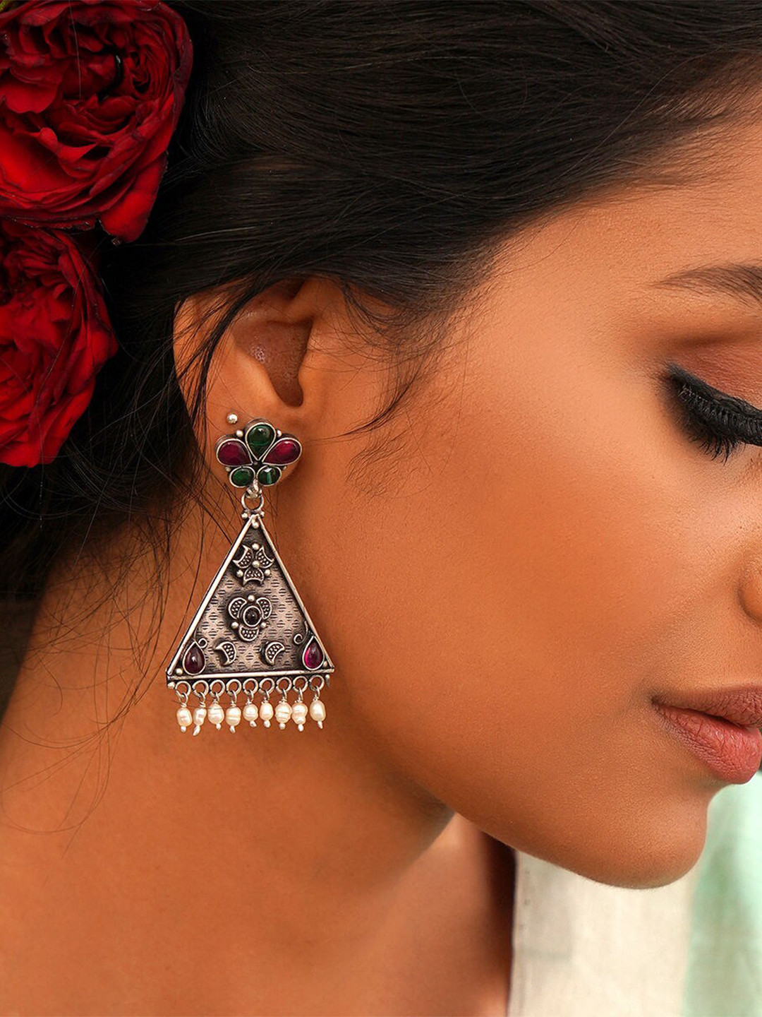 JAYPORE Contemporary Emerald Jhumkas Earrings