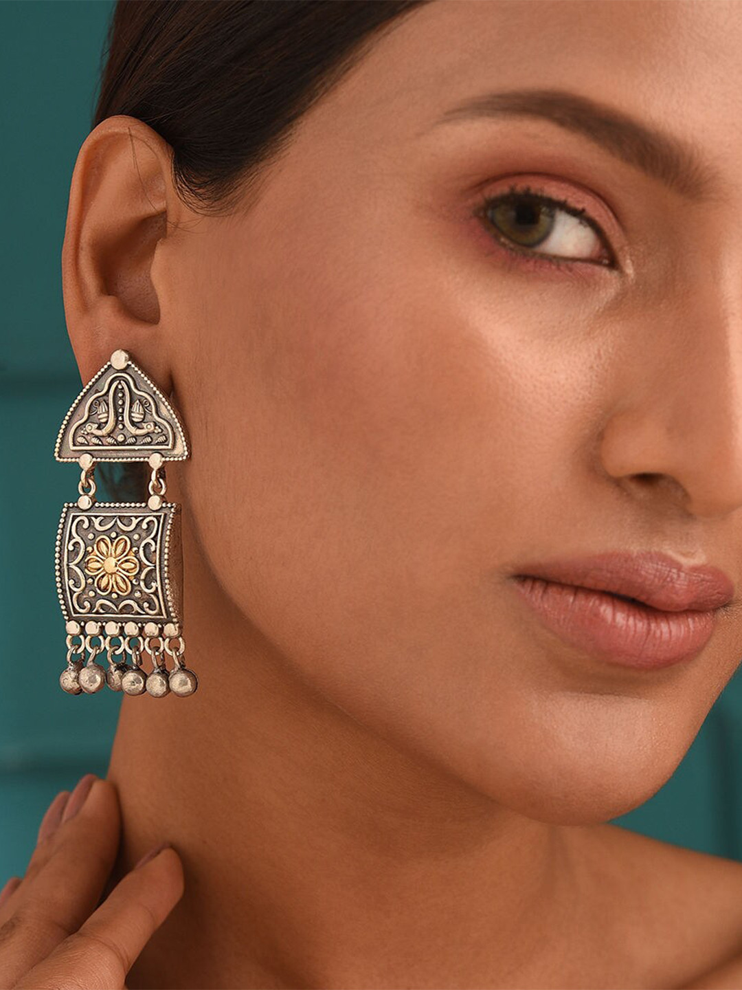 JAYPORE Square Shaped Stone Studded Drop Earrings