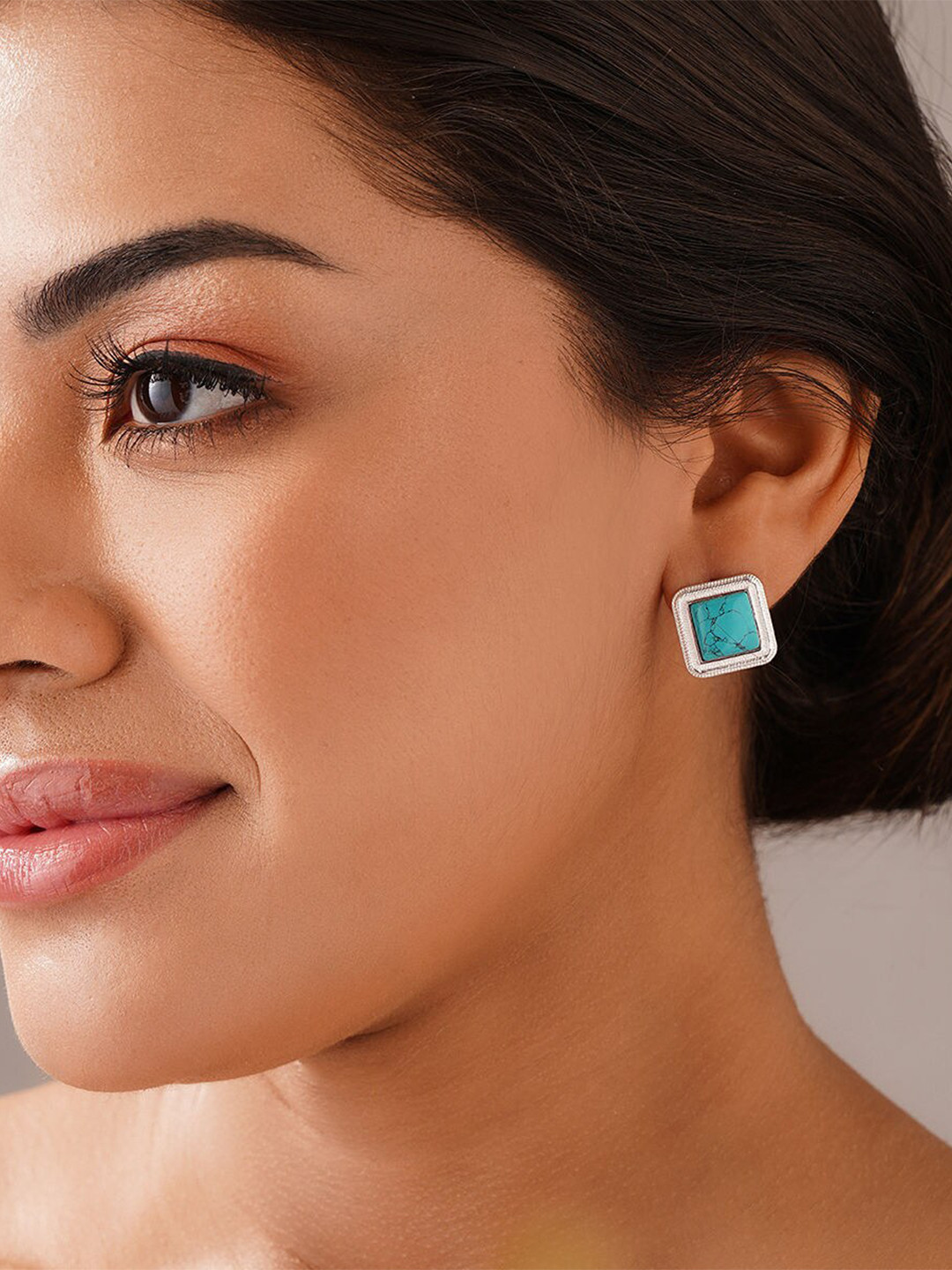 JAYPORE Contemporary Turquoise Drop Earrings