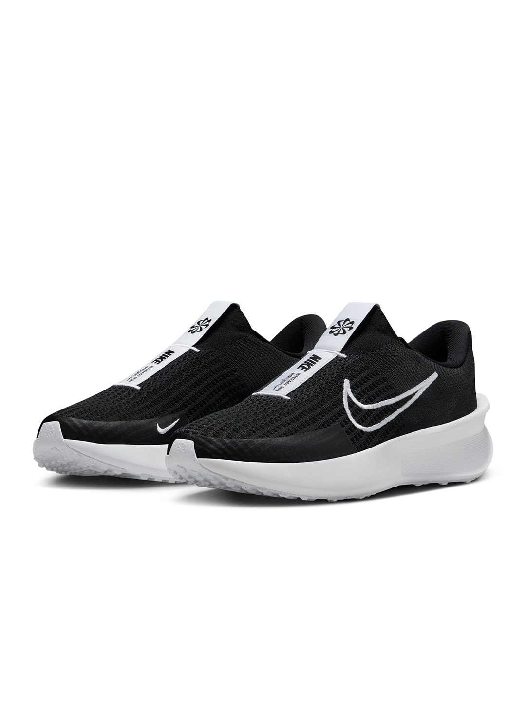 Buy Nike Interact Run EasyOn Men s Road Running Shoes Sports Shoes for Men 31205707 Myntra