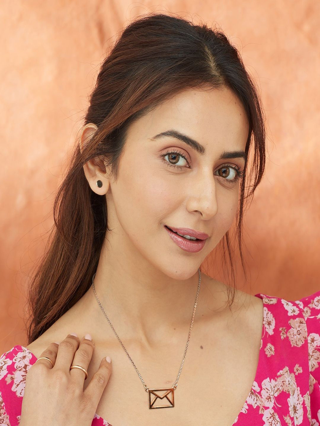 AccessHer Gold-Plated Envelope Pendant Chain