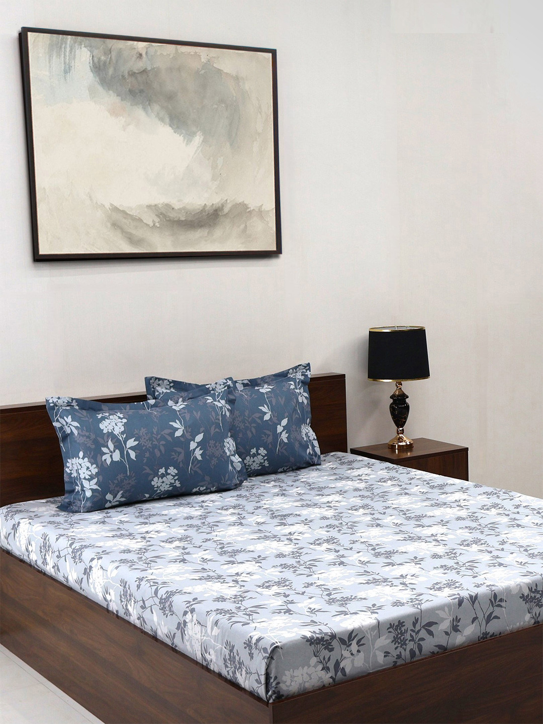 BOMBAY DYEING Blumen Grey Floral Printed Cotton 104 TC Queen Bedsheet Set 2.54 x 2.24m