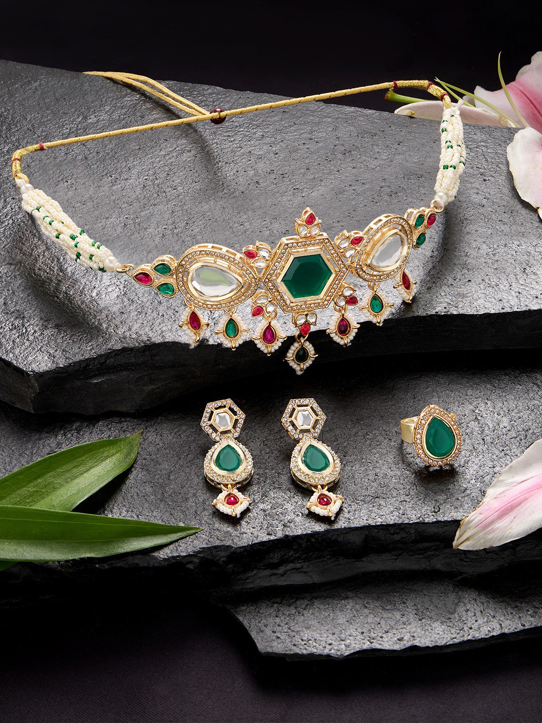 Zaveri Pearls Gold-Plated Kundan-Studded & Beaded Multistrand Jewellery Set