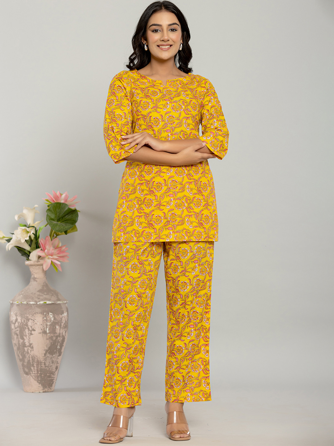 Serenita Women Printed Pure Cotton Night Suit