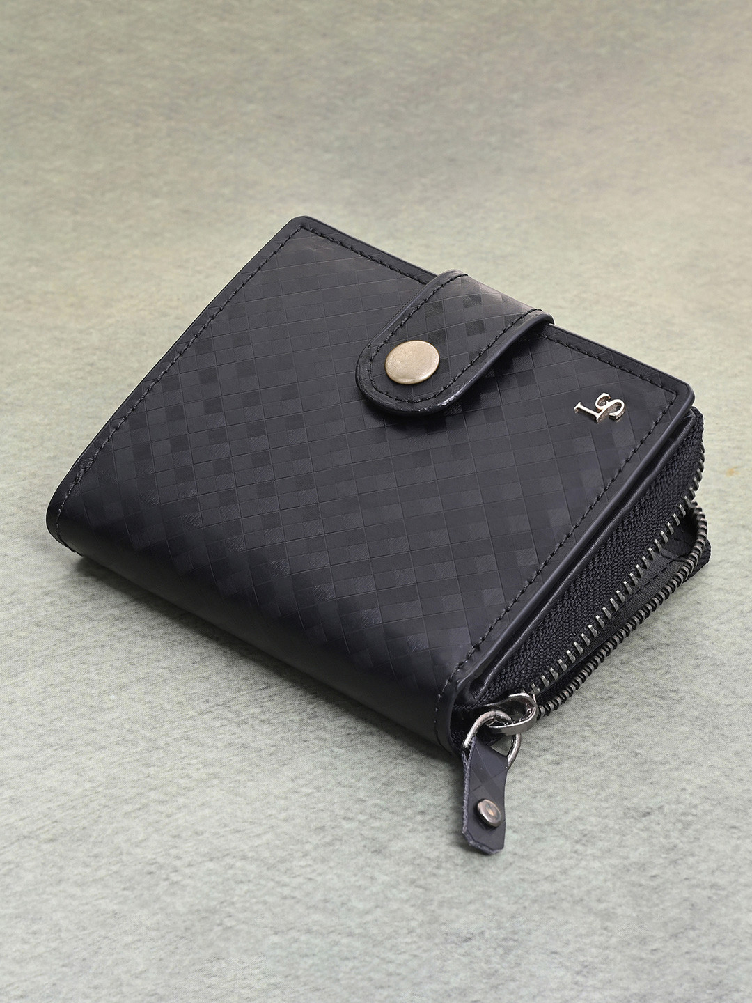 Louis Stitch Handcrafted Spanish Leather Close Zipper Wallet for Men