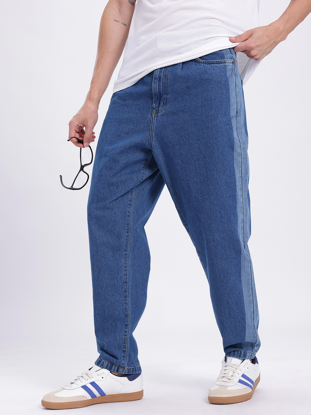 glitchez Men Contrast Detail Loose Fit Jeans