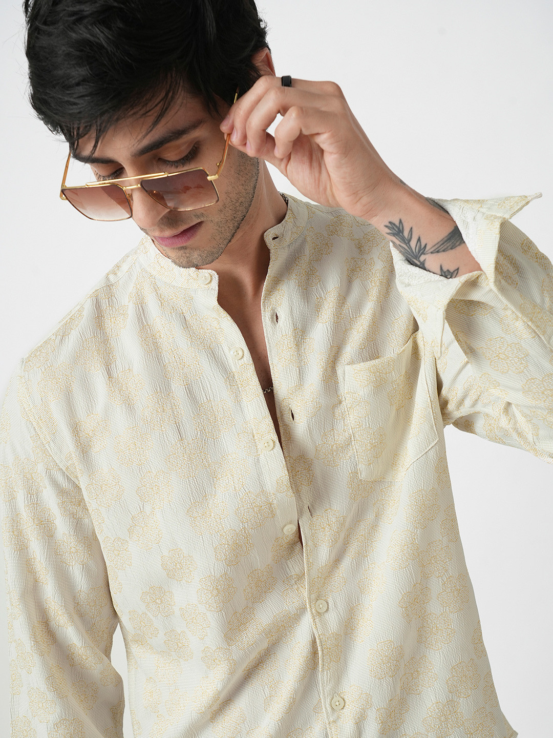 VASTRADO Men Classic Band Collar Floral Printed Slim Fit Casual Shirt