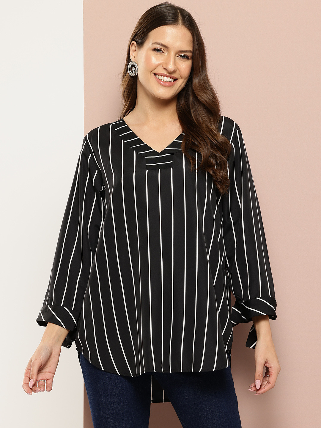 Qurvii Striped Crepe Boxy Top