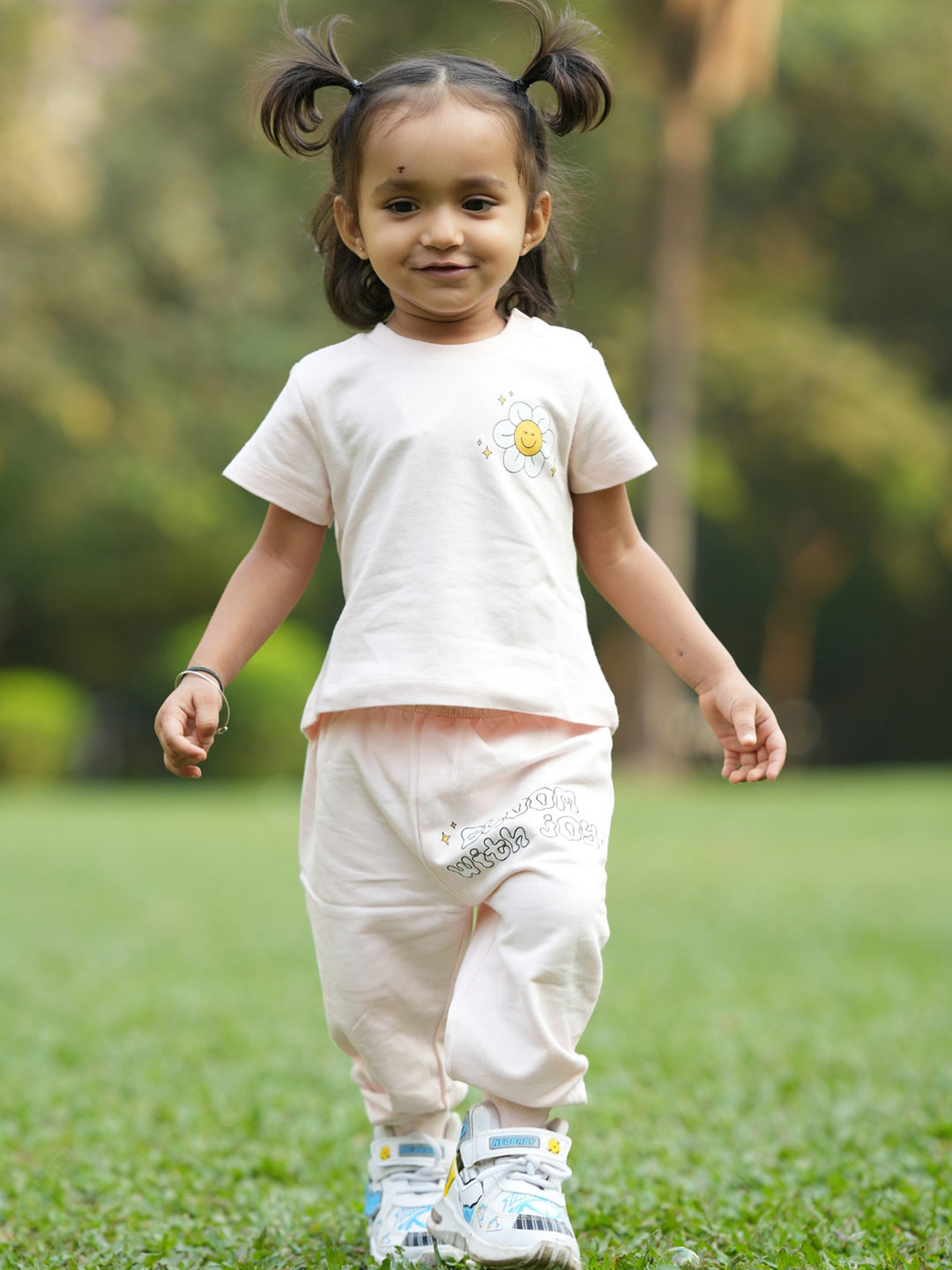 Nap Chief Girls Positive Bloom Printed Relaxed Fit Pure Cotton Oversized T-shirt & Jogger