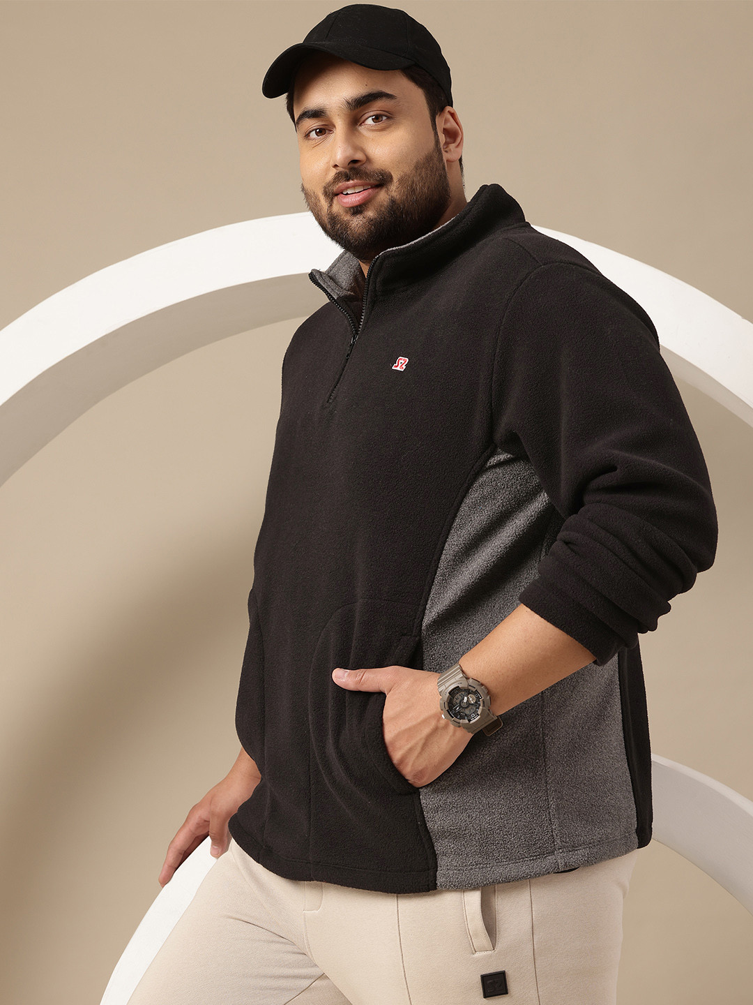 Sztori Plus Size Colourblocked Sweatshirt With Zip Detail