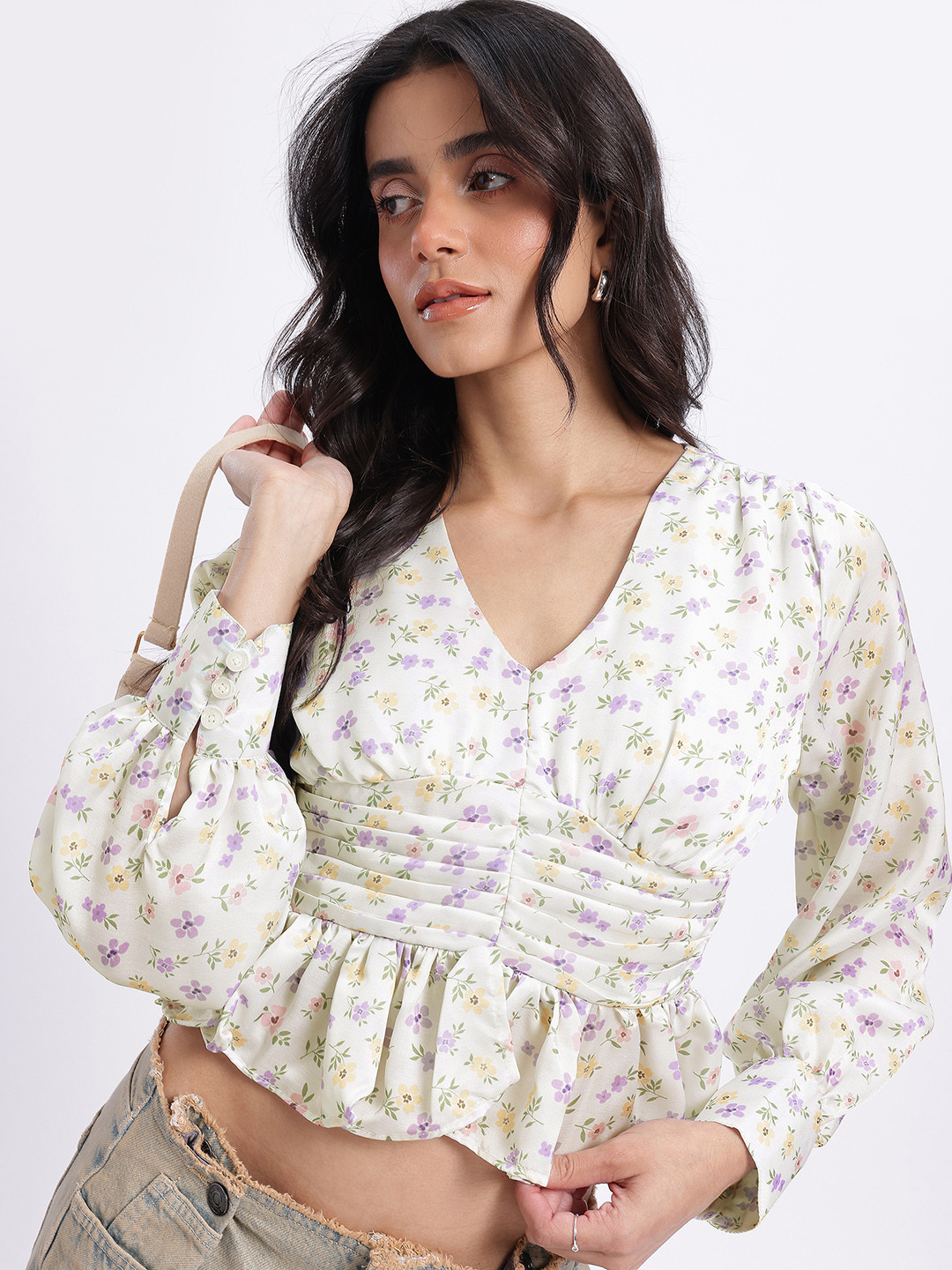 Stylecast X Hersheinbox Pleated Design Floral Print Empire Top