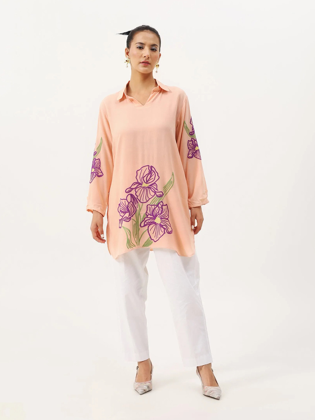 Kashmir Box Kashmiri Aari Hand Embroidered Peach Rayon Kurti