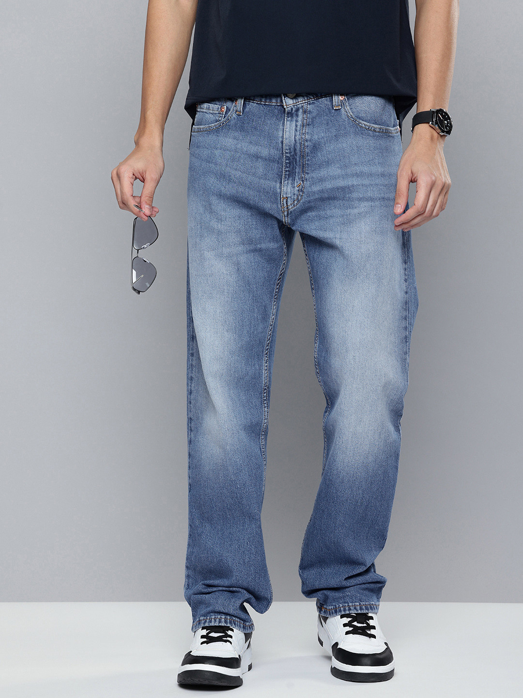 Levis Men 555'96 Relaxed Fit Heavy Fade Stretchable Jeans