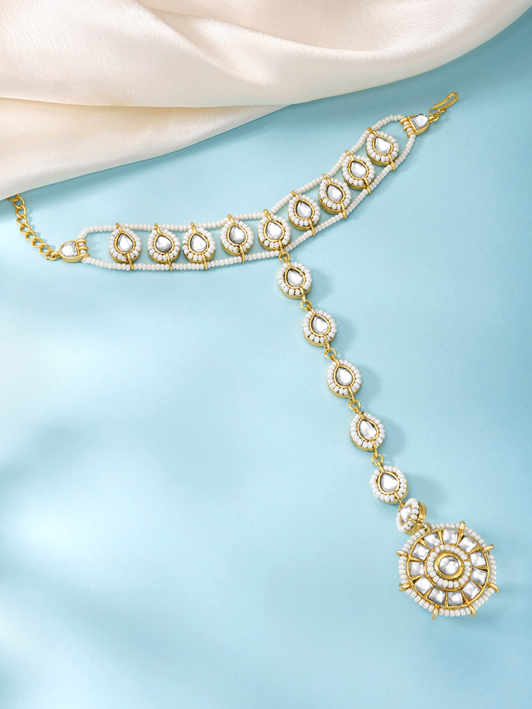 Peora Gold Plated Kundan Studded & Beaded Haath Panja Haath Phool Bracelet