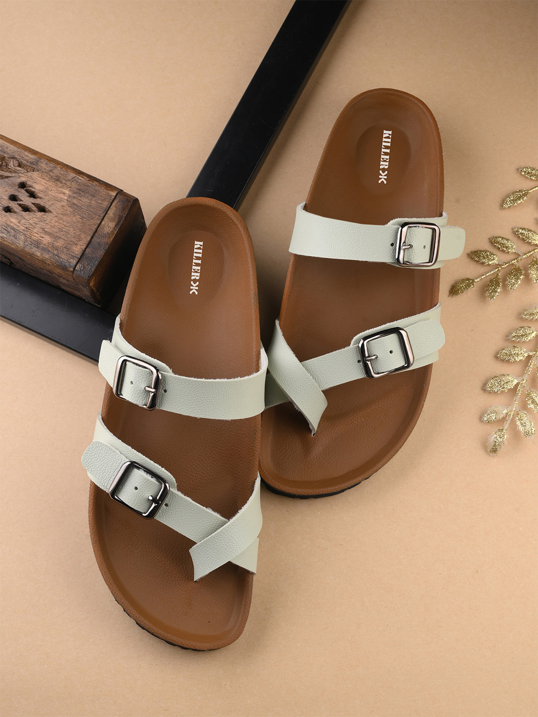 Killer Women Sea Green Textured Synthetic Leather One Toe Flats With Buckle