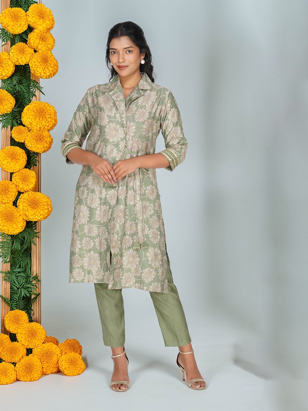 Bindigasm Floral Printed V-Neck Long Jacket With Trousers