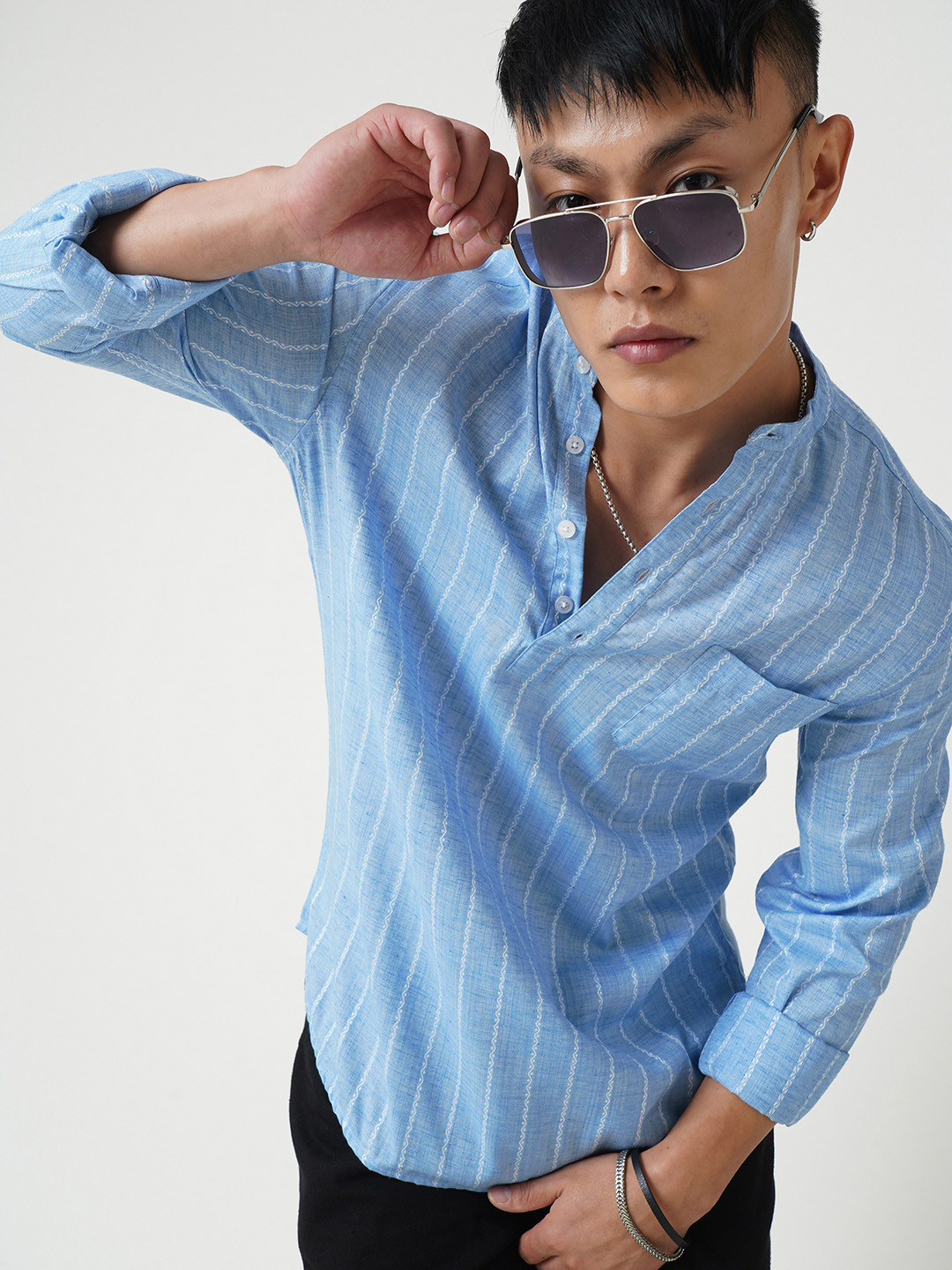 VASTRADO Band Collar Short Straight Kurta