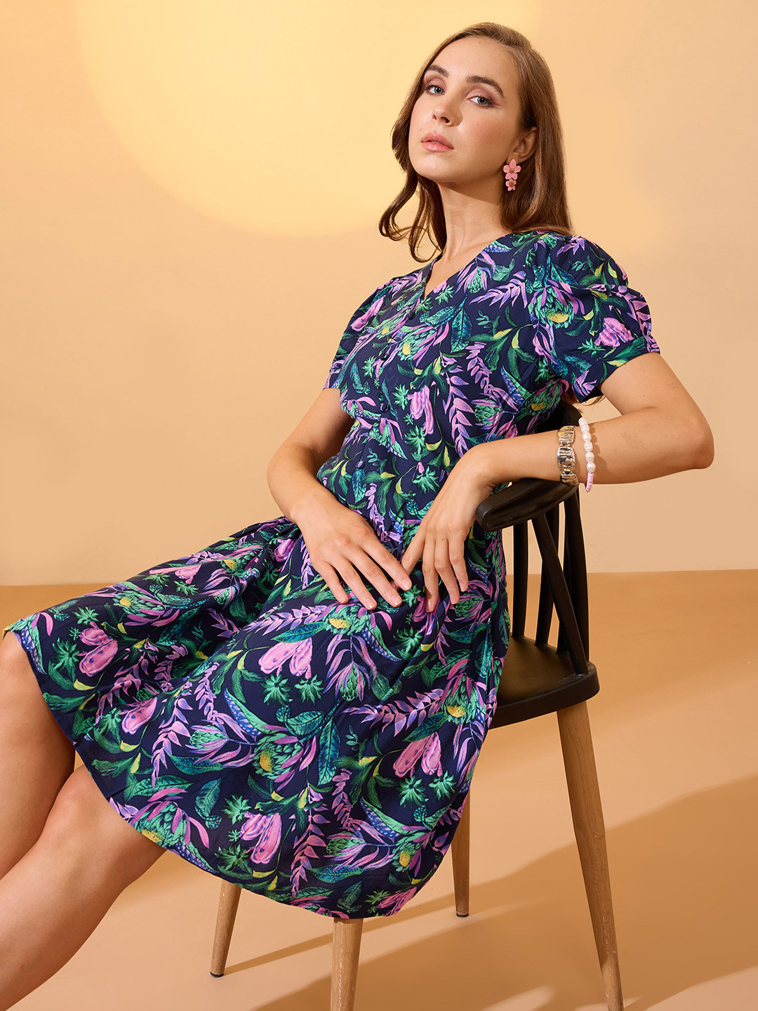 Globus V-Neck Puff Sleeves Button Detail Tropical Printed Pleated A-Line Dress