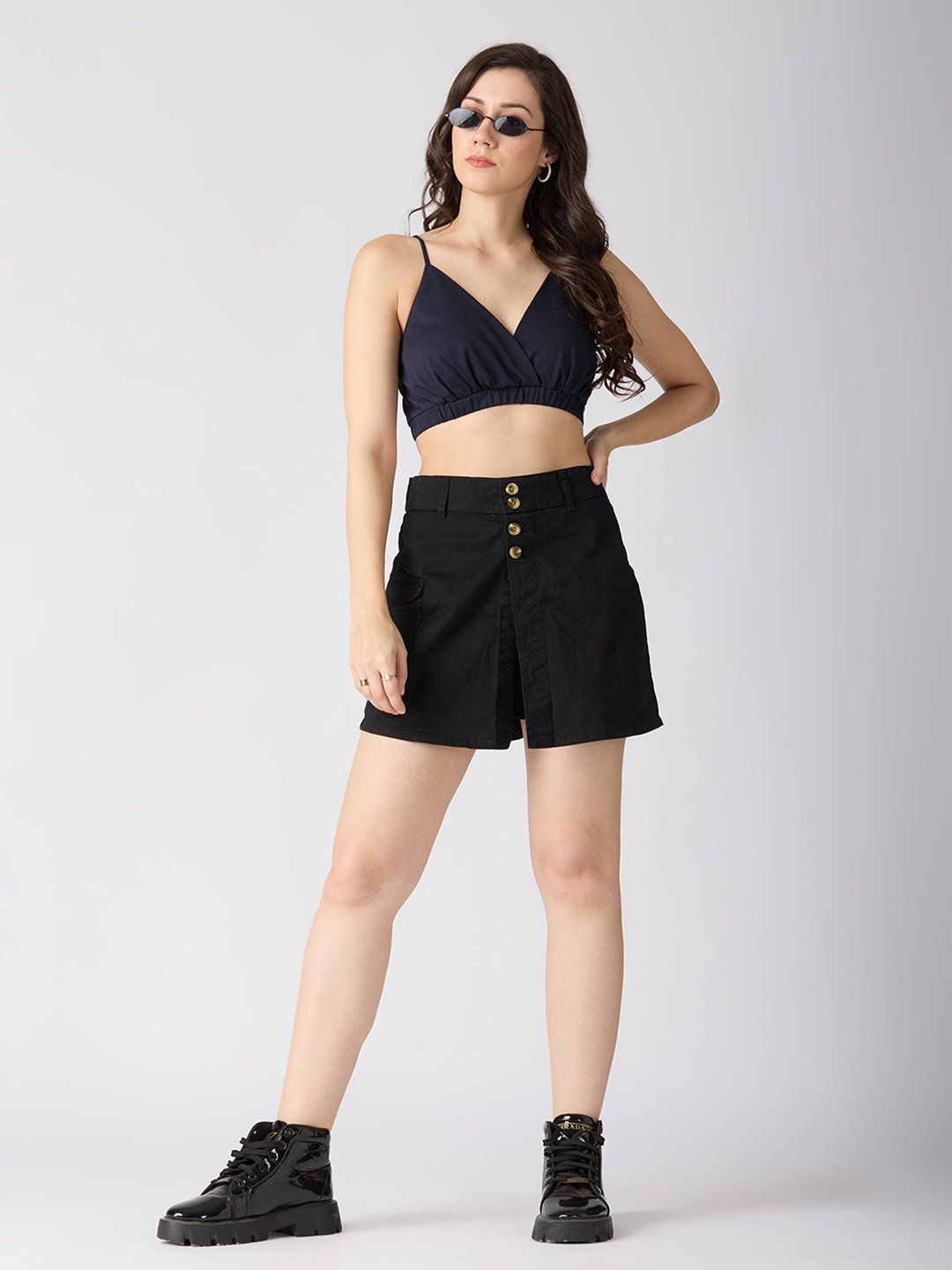 Globus Stretchable Mid-Rise Regular Fit Above Knee Cargo Style Skorts