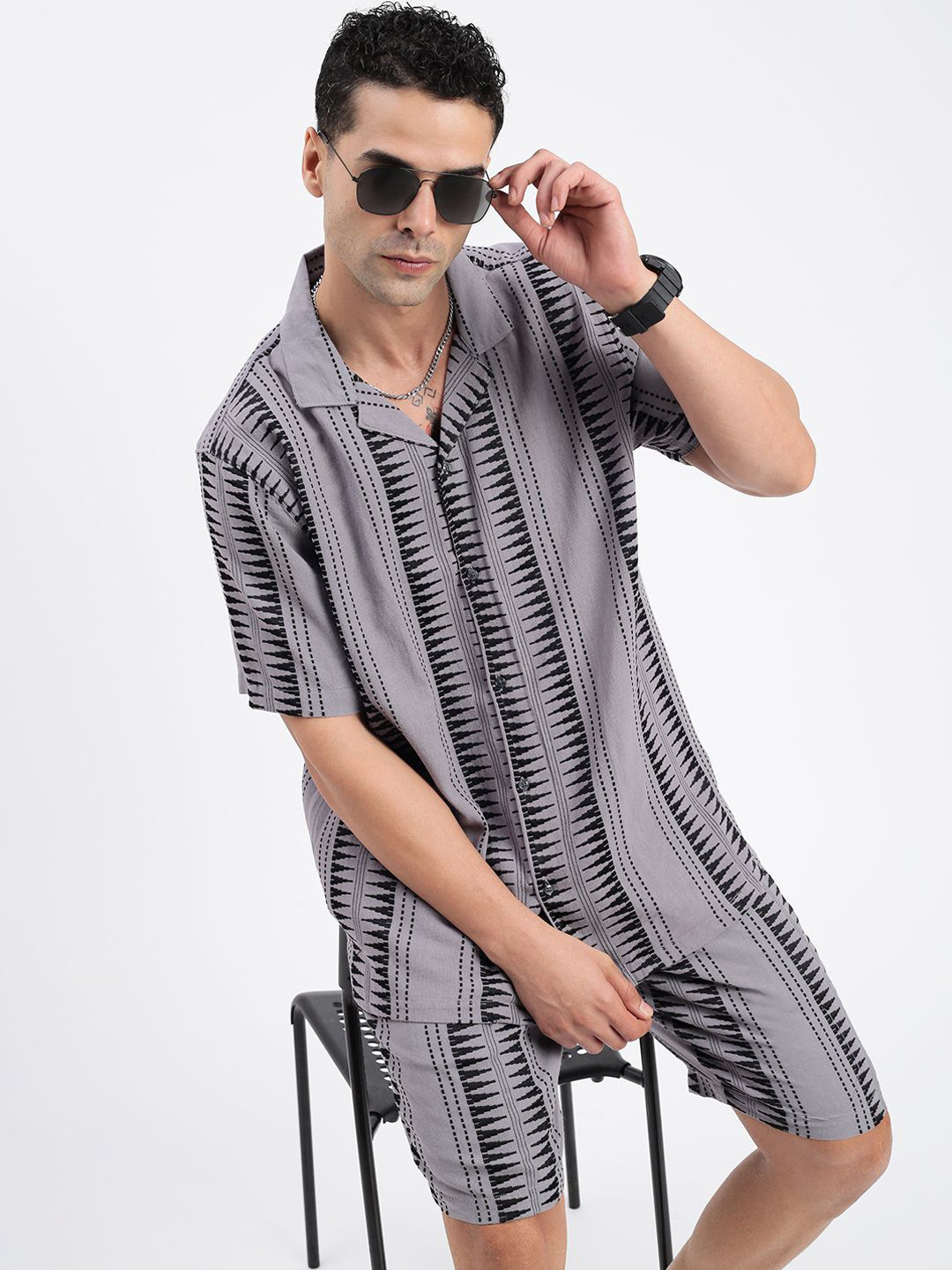 SHOWOFF Embellished Cuban With Shorts Co-Ords