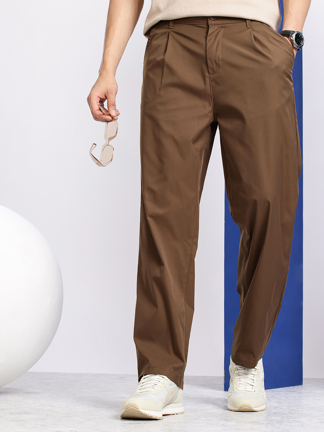 Aeropostale Men Baggy Fit Chinos Trousers