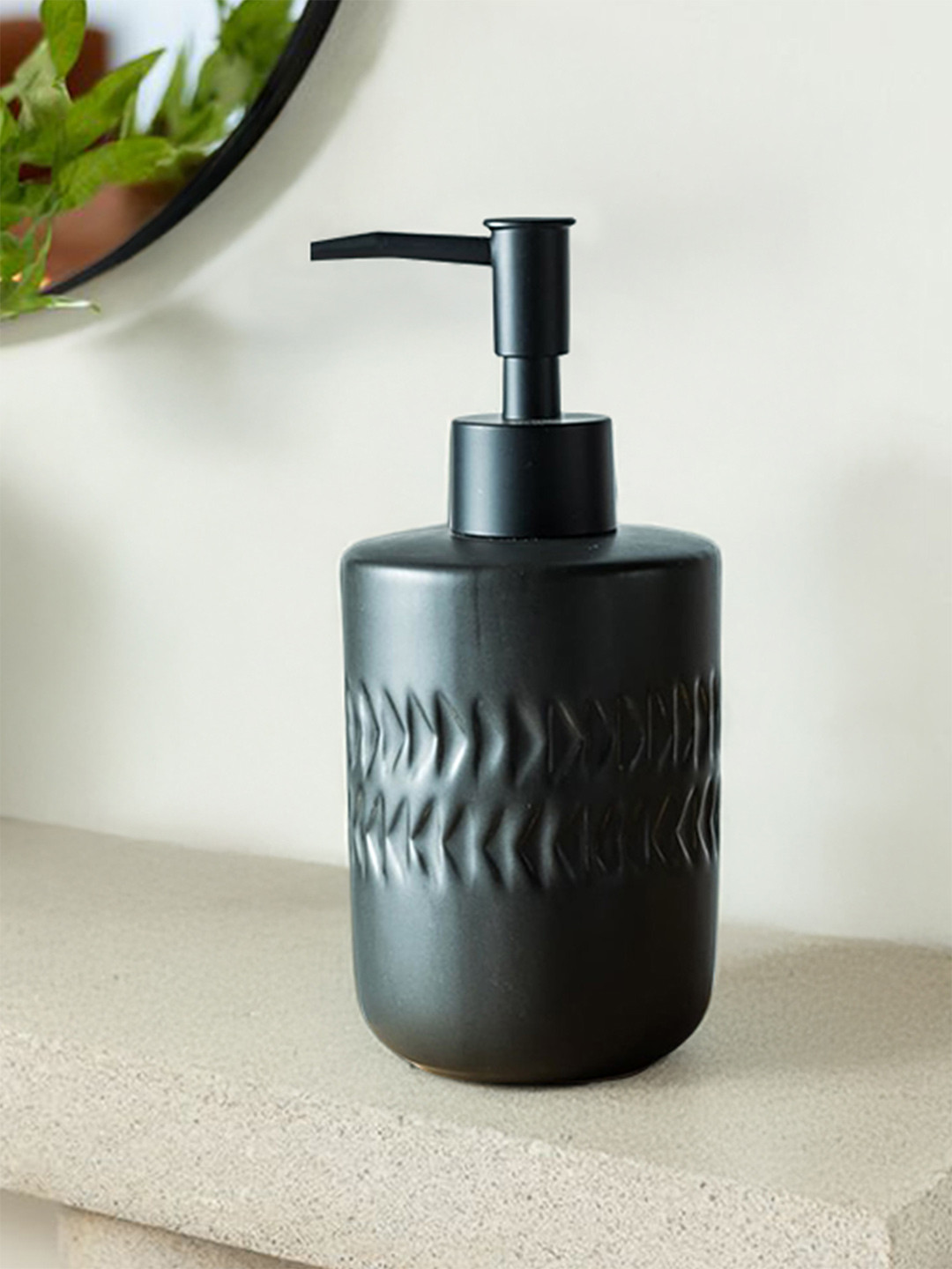 The Better Home Black Textured Glossy Ceramic Hand Dispenser 250 ml