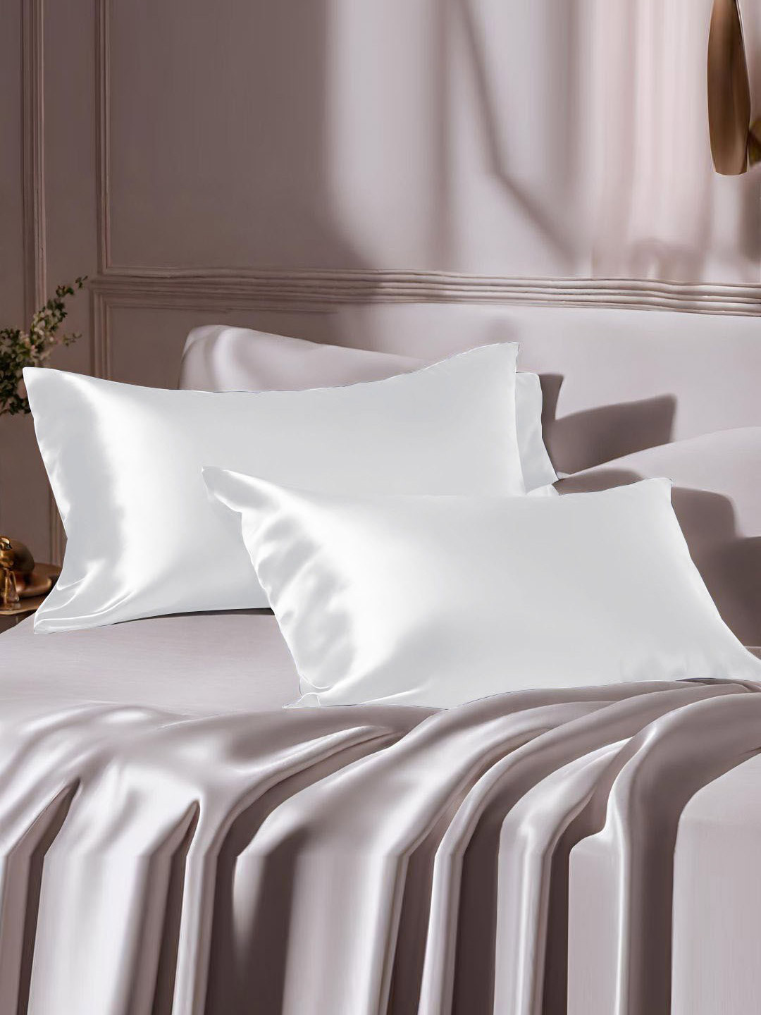Furbo White 2 Pieces Pure Silk Rectangle Pillow Covers