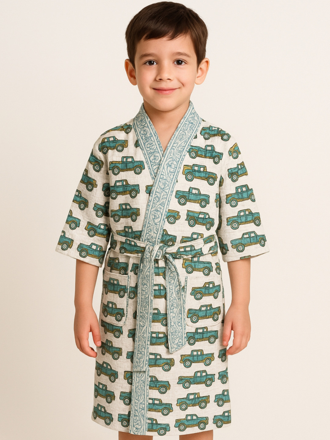 LIVING ROOTS Kids Beige & Green Printed Pure Cotton Bath Robe