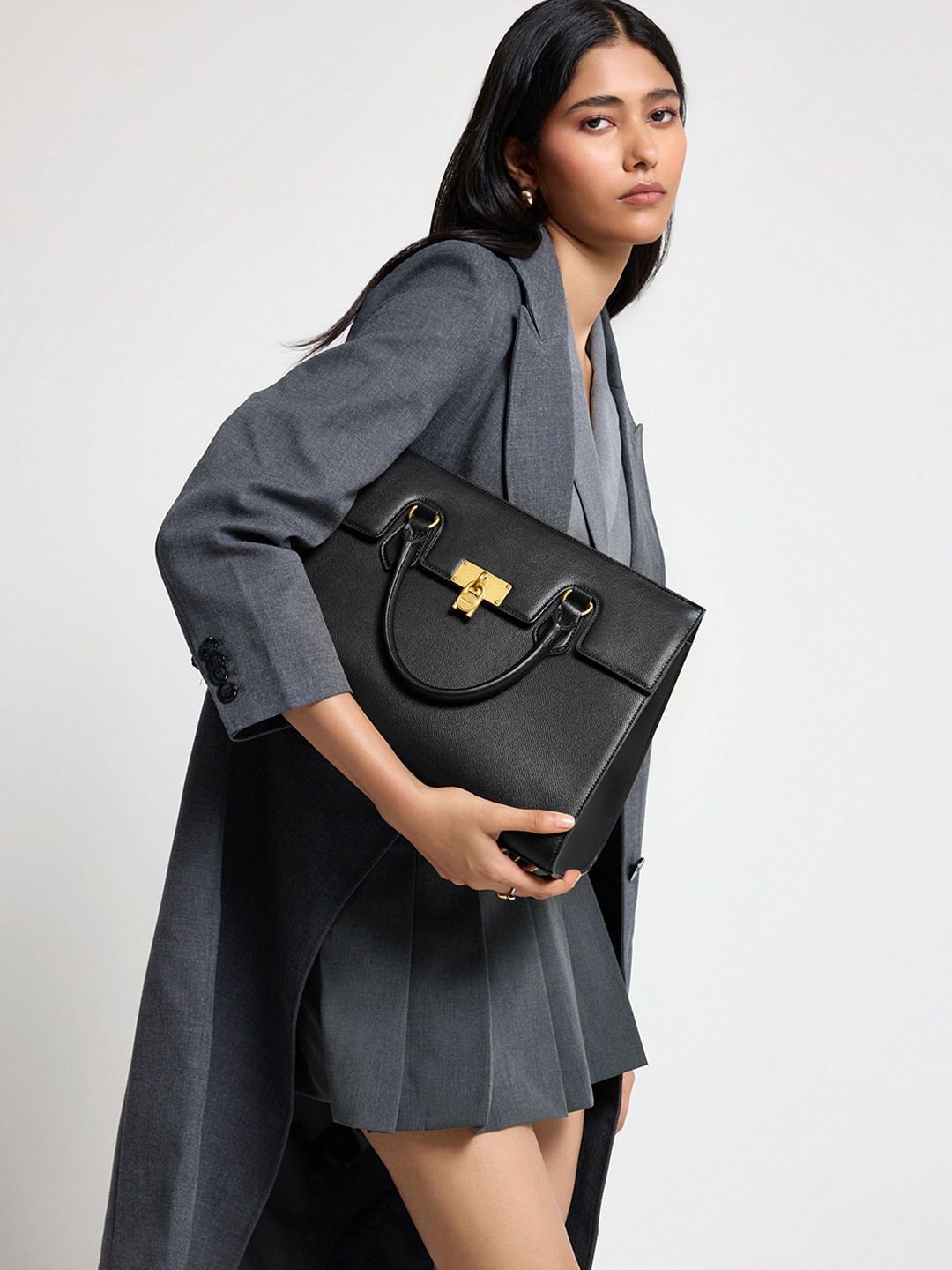 MIRAGGIO Diana Black Crossbody Bag With Adjustable & Detachable Strap