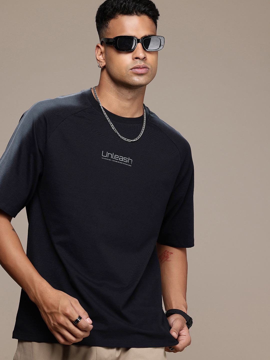 The Roadster Lifestyle Co. Printed Relaxed Fit Pure Cotton T-shirt with Washed Effect