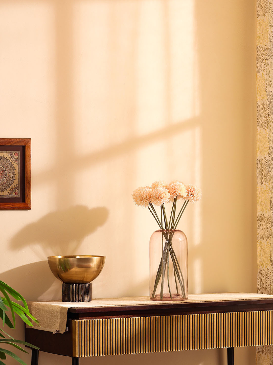 Elemntl Cream-Coloured 6 Pieces Artificial Chrysanthemum Flower Sticks