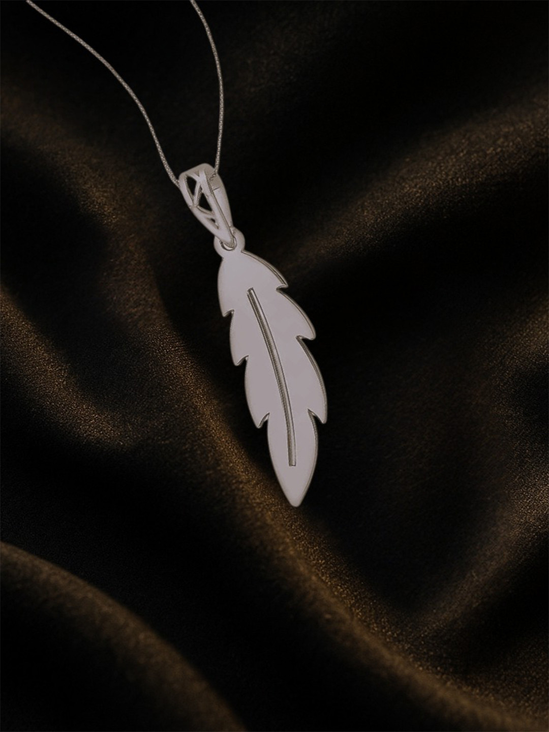 Nipura 925 Sterling Silver Leaf Laser-Cut Pendant