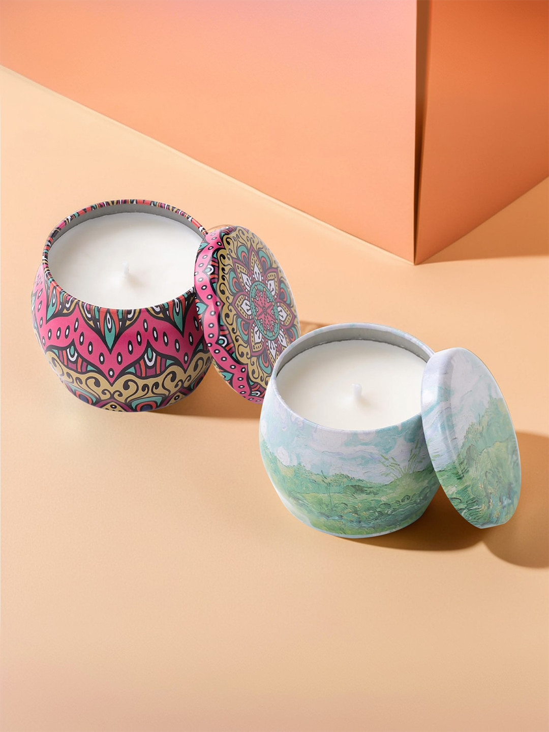 andMe Printed 2Pcs 1 Wick Orange & Yashioka Ethnic Motifs Round Regular Jar Candles