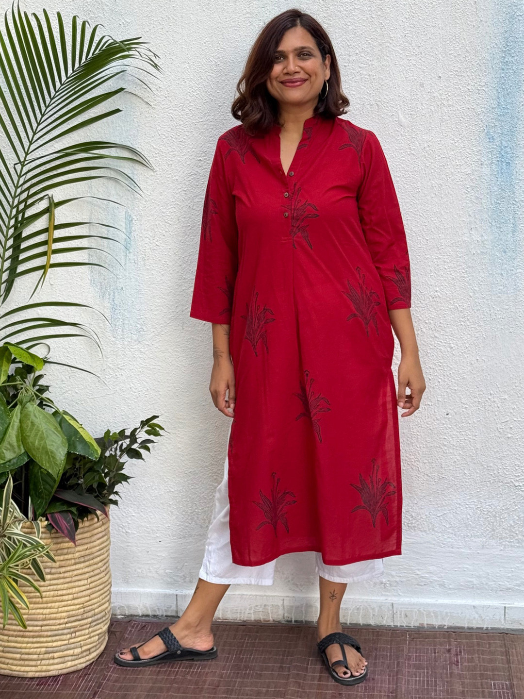 Chidiyaa Sumona Block Floral Printed Mandarin Collar Pure Cotton Straight Kurta