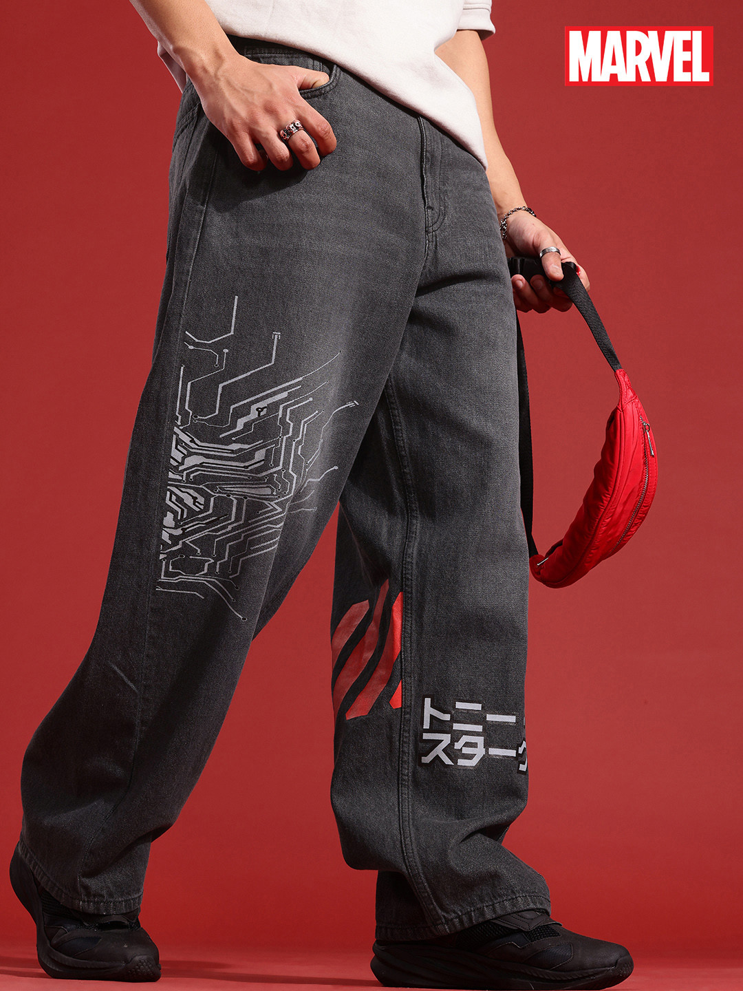 MARVEL STREET Men Straight Fit Light Fade Printed Pure Cotton Jeans