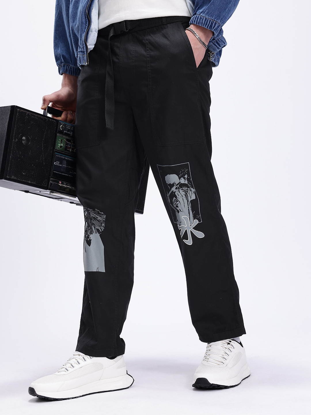 Kook N Keech Men Graphic Printed Straight Fit Pure Cotton Trousers