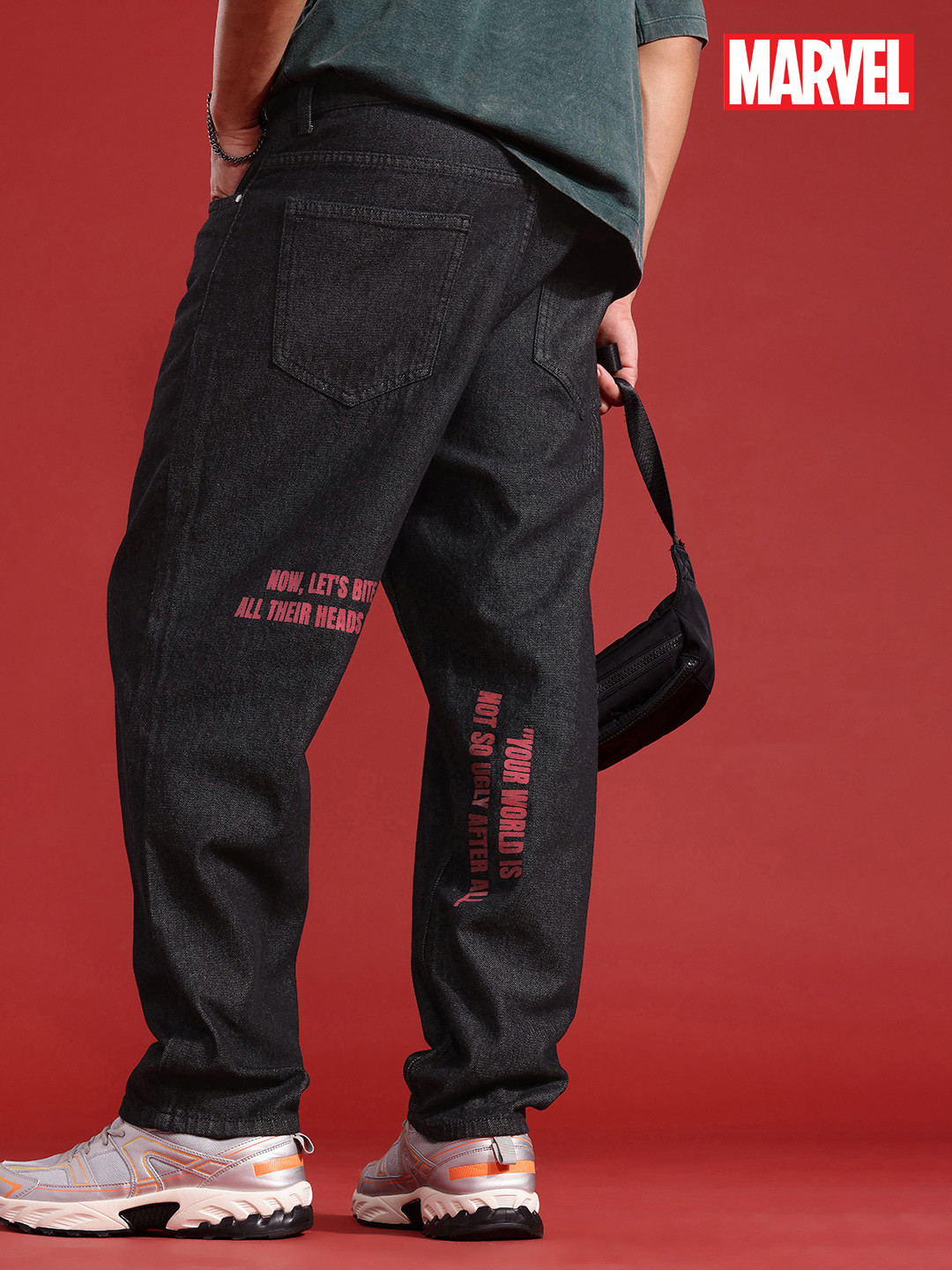 MARVEL STREET Men Straight Fit Printed Pure Cotton Jeans