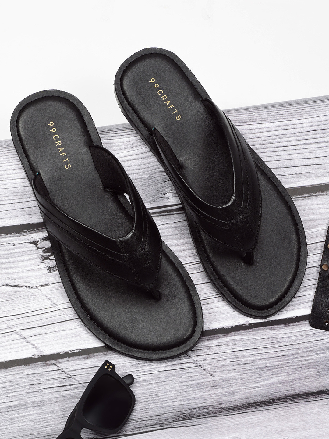 99CRAFTS Men Striped Open Toe Flats With No Back Strap