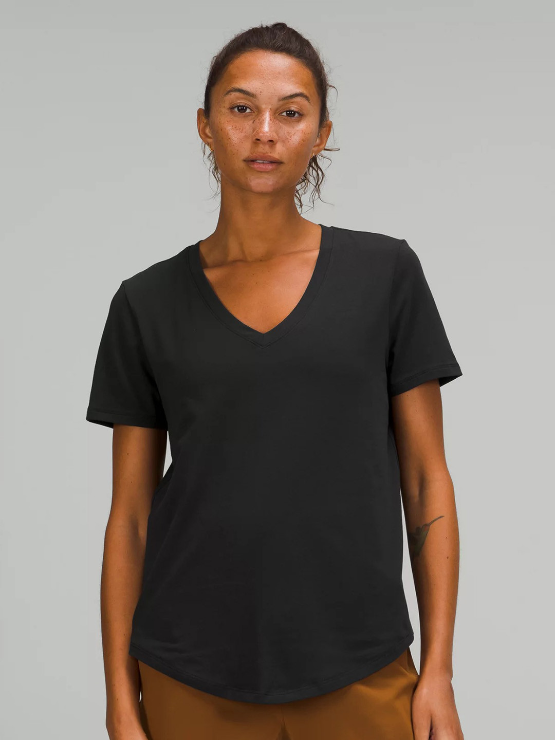 appulse Women Solid V-Neck Cotton T-shirt