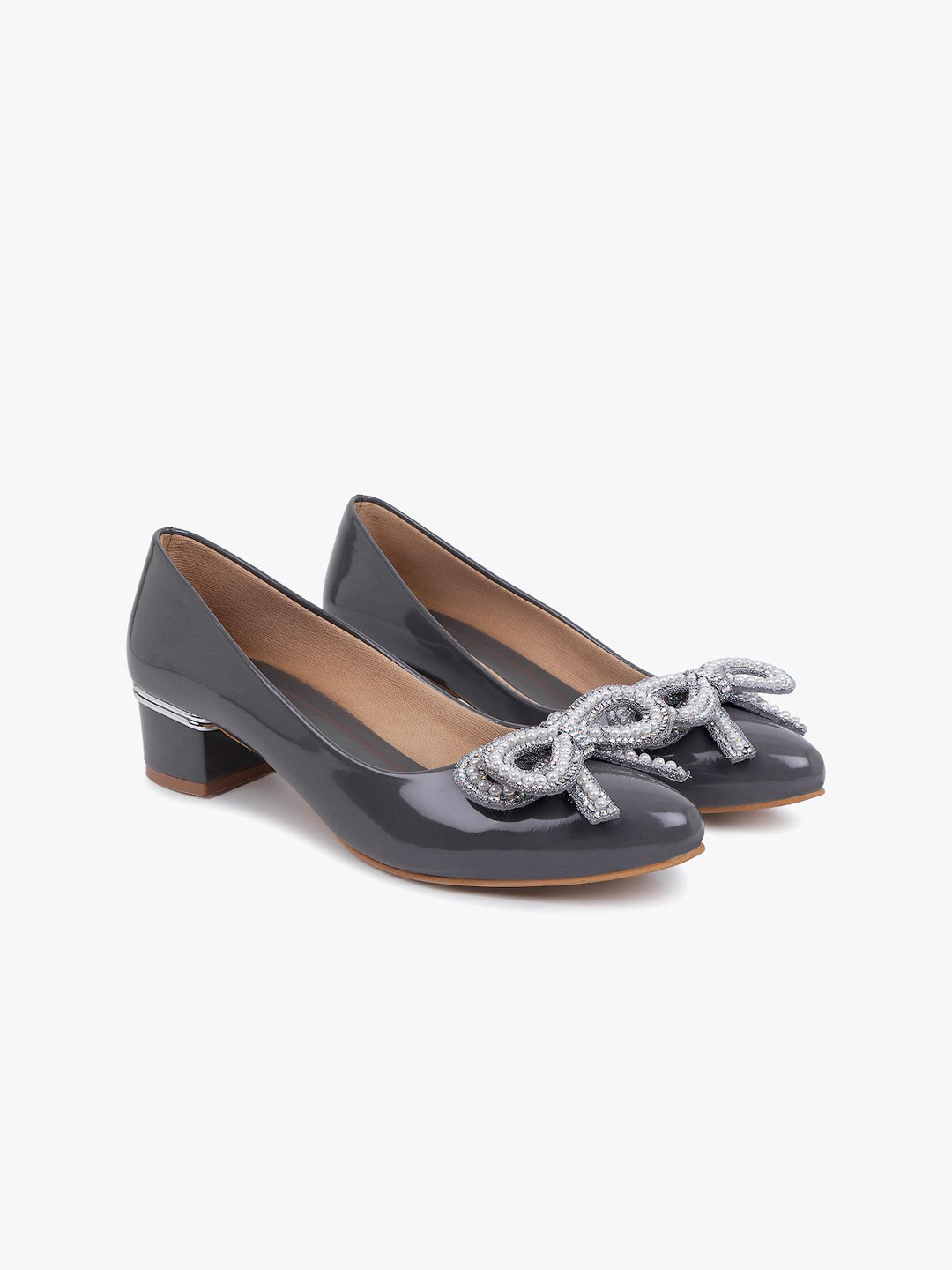 Justin Whyte Women Embellished Block Heel Pumps