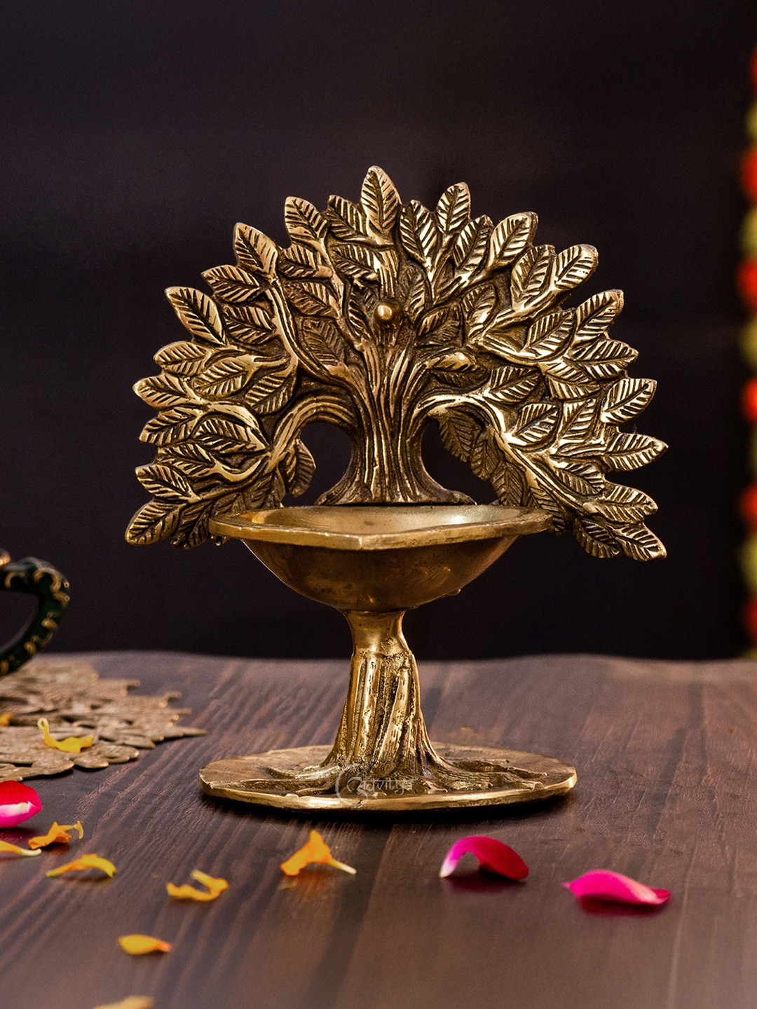 The Advitya Gold Toned Brass Kalpvriksha Pooja Diya