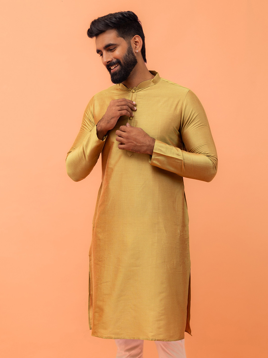 KISAH Solid Green Mandarin Collar Regular Straight Kurta