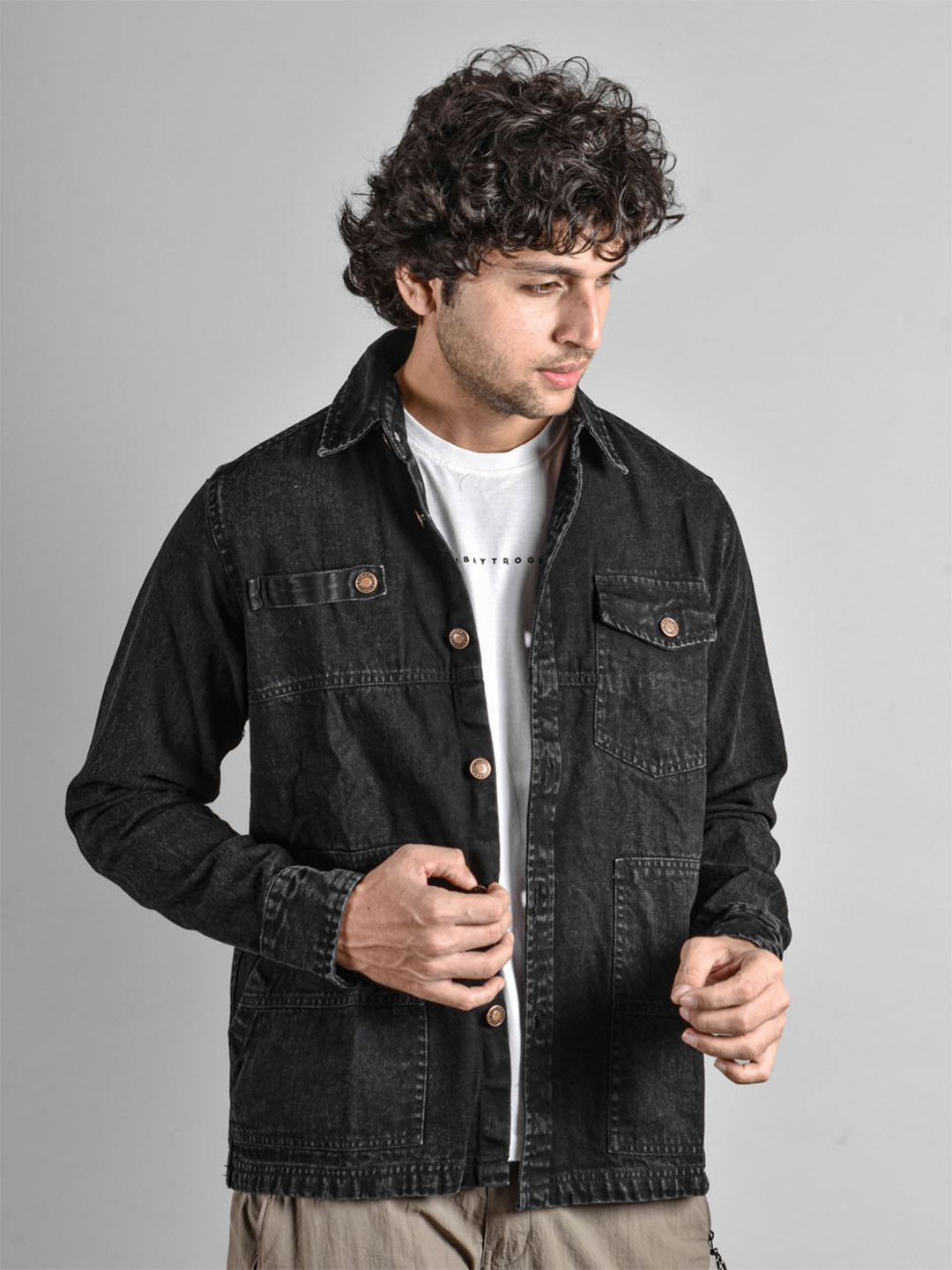 BOMBAY TROOPER Men Solid Spread Collar Durable Casual Denim Jacket