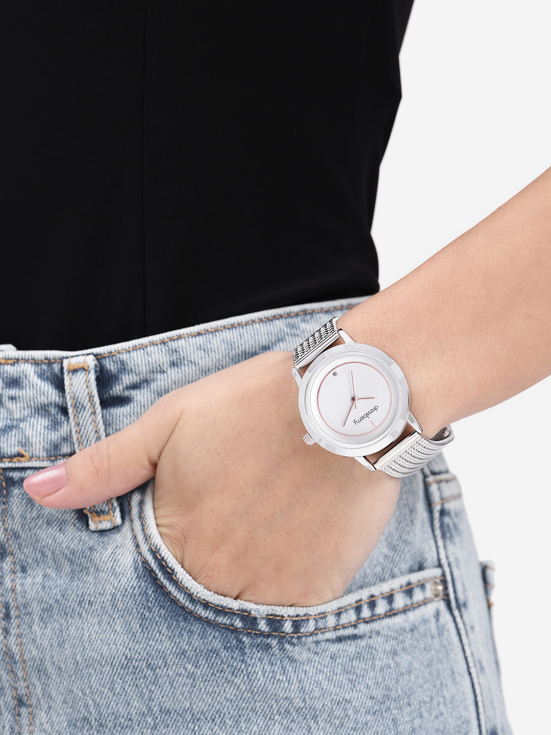 DressBerry Women Dial & Bracelet Style Straps Analogue Watch UT-A8621-WHT-DB