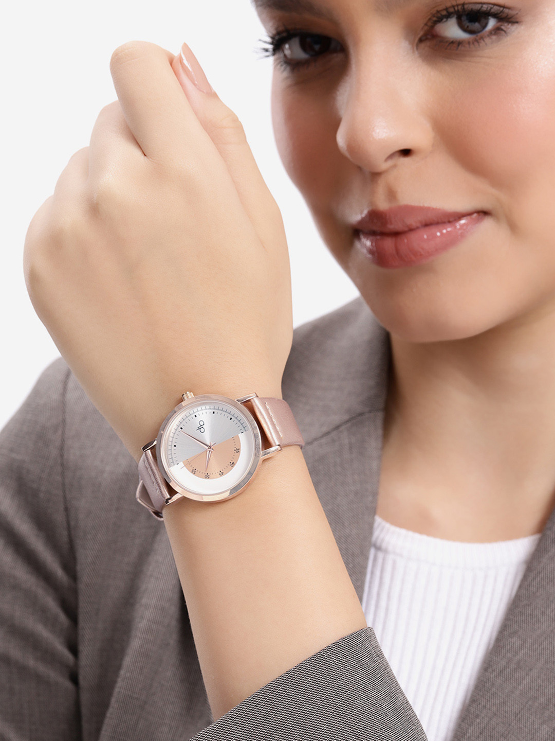 DressBerry Women Patterned Dial & Regular Straps Analogue Watch UT-A8645-RG-DB