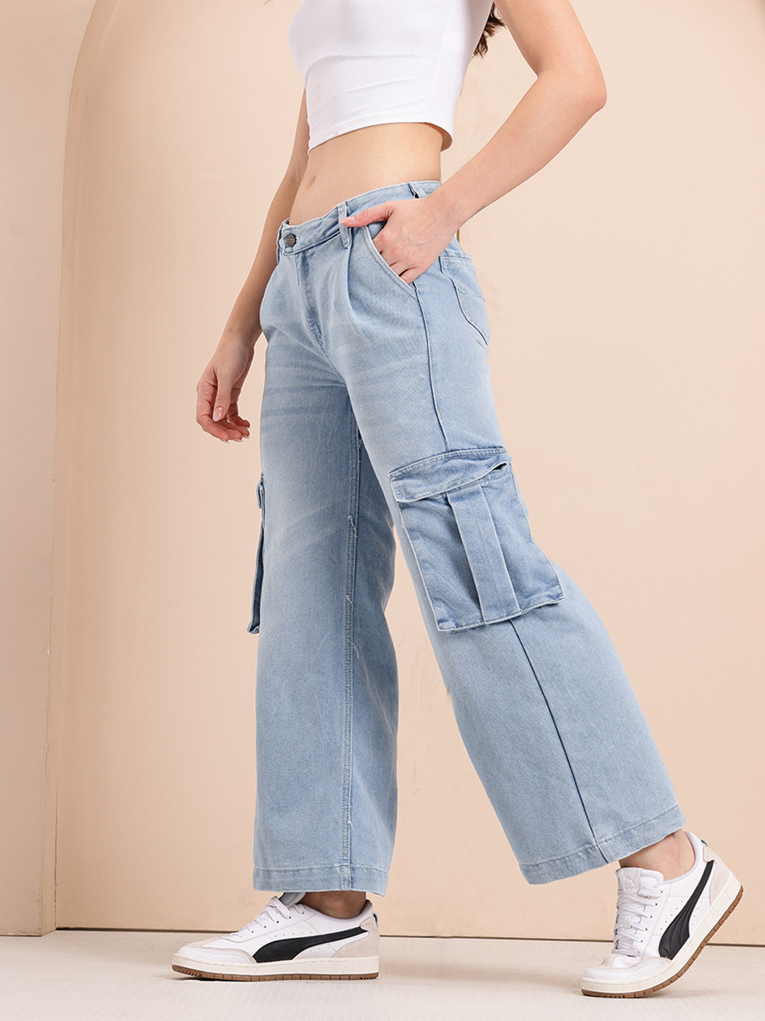Mast & Harbour Women Low-Rise Cargo-Style Wide Leg Jeans