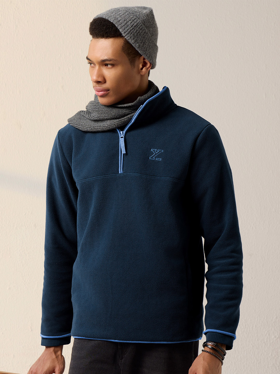 XYXX Men Regular Fit Solid NavyBlue IntelliLuxe Jet-Setter Half-Zip Sweatshirt