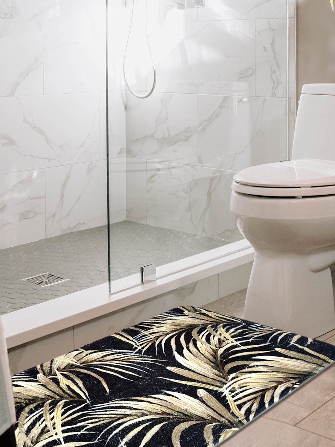 ANA Black & Cream Colored Printed 1800 GSM Microfibre Anti-Skid Bath Rug